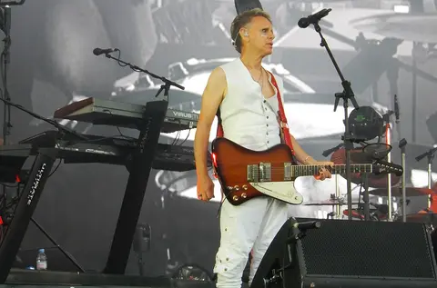 Martin Gore sur scène — Festival des Vieilles Charrues, Carhaix, juillet 2018